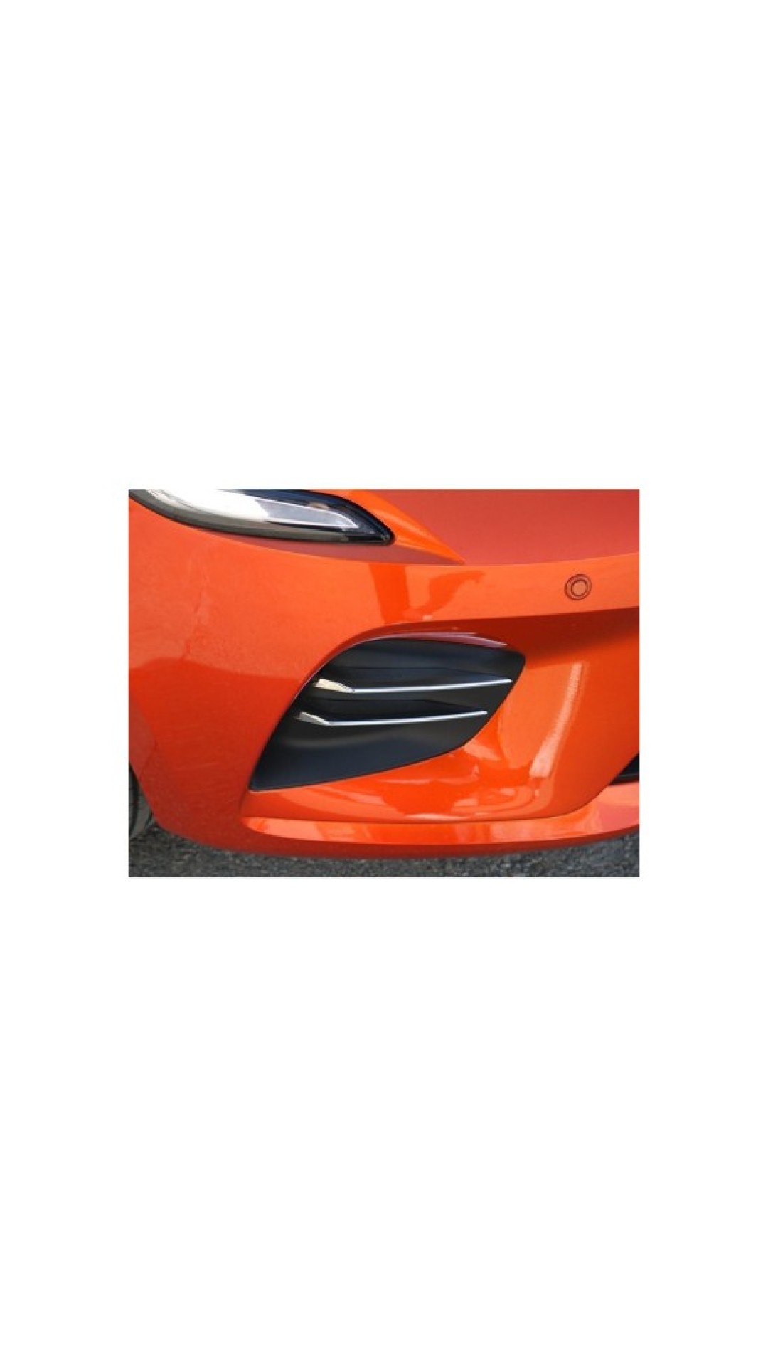 Renault Clio 5 Krom Parlak Sis Farı Çıtası 4 Parça 2019 Üzeri Renault Clio 5 Krom Parlak Sis Farı Çıtası 4 Parça 2019 Üzeri