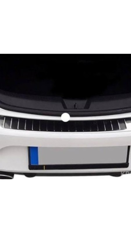 Renault Megane 4 Krom Arka Tampon Eşiği 2016-2023 Model Aralığı Uyumlu