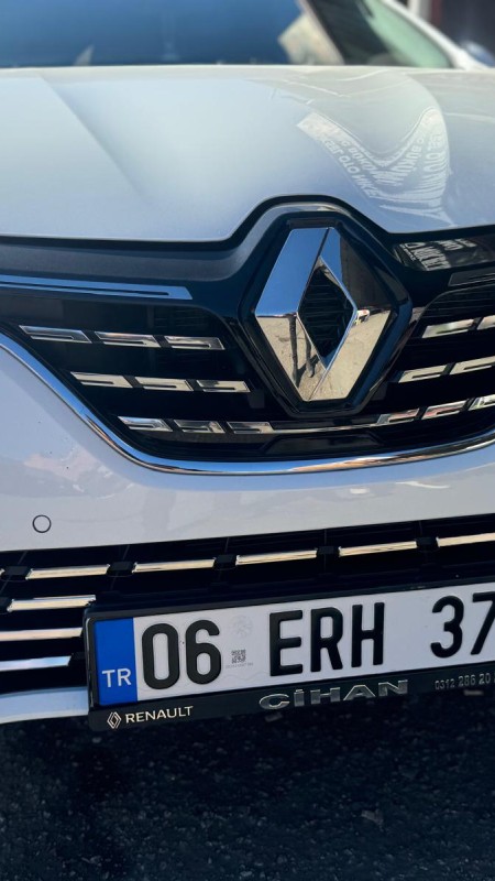 Renault Megane 4 Krom Ön Tampon Çıtası 2020 Üzeri Uyumlu Paslanmaz Çelik