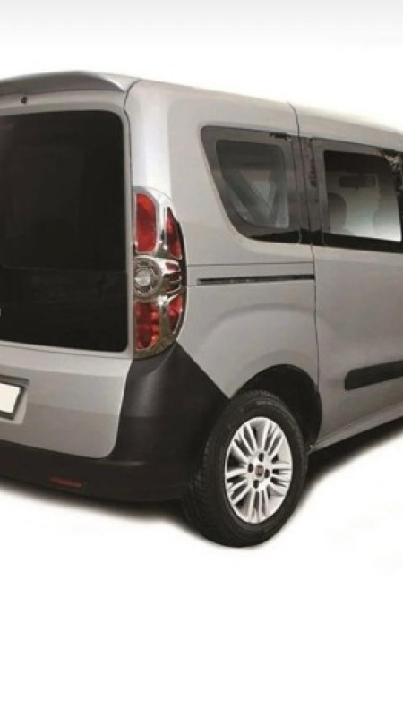 Fiat Doblo Krom Stop Çerçeve 2010-2014 Model Aralığı Uyumlu